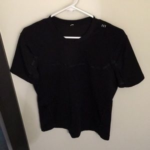 Lululemon Metal Vent